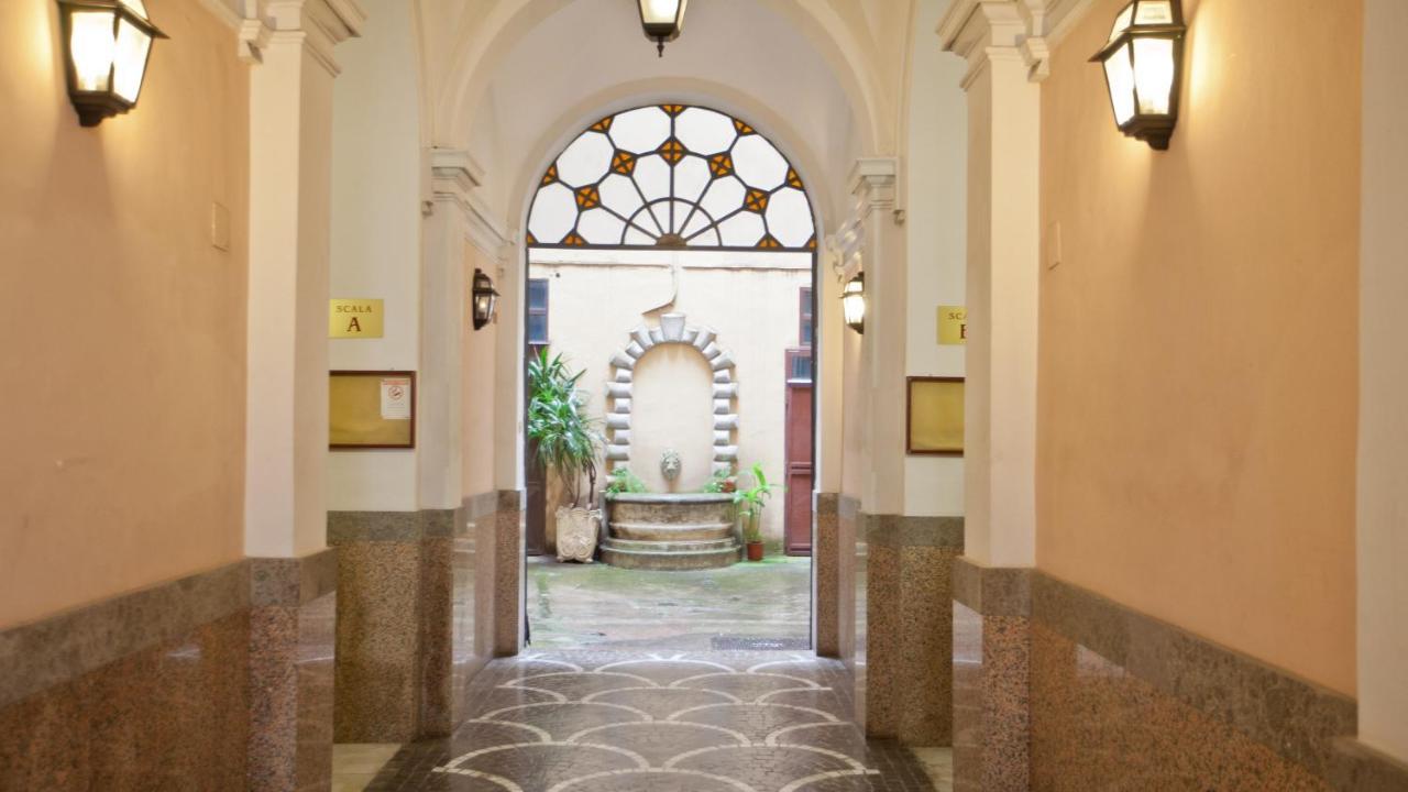 Atheneum By In