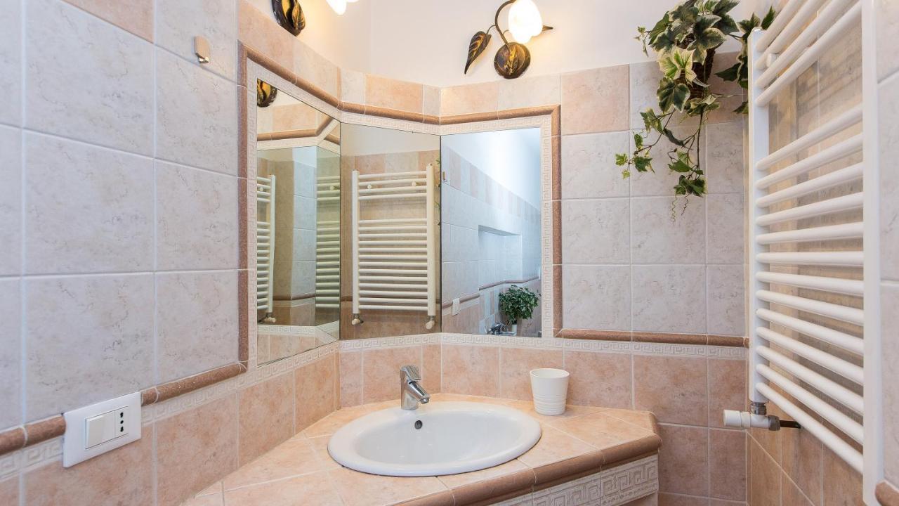 Atheneum By In Apartamento