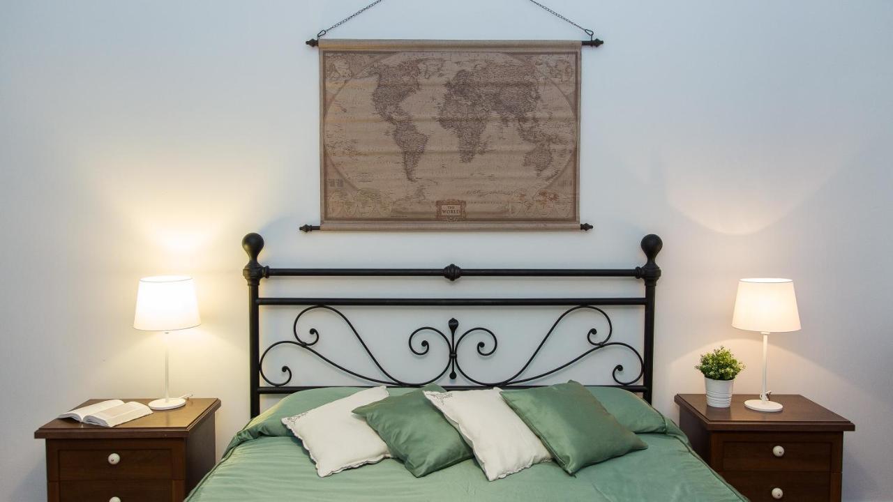 Atheneum By In Apartamento *