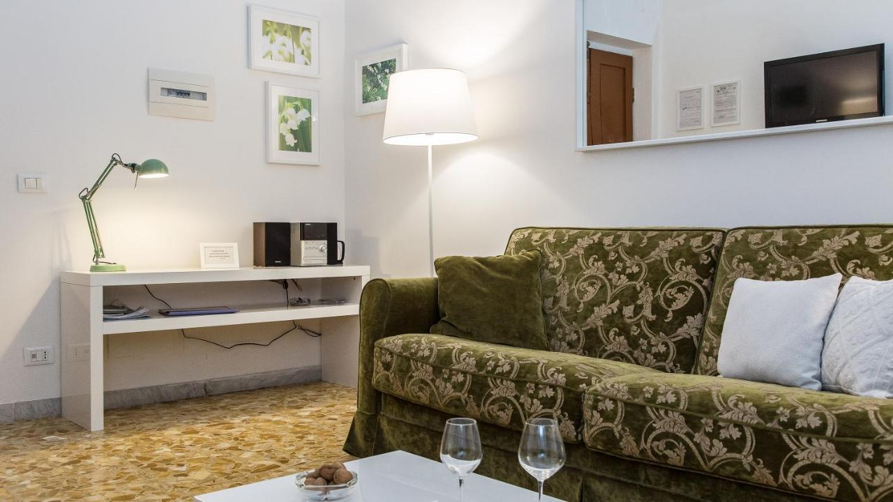 Atheneum By In Apartamento Roma